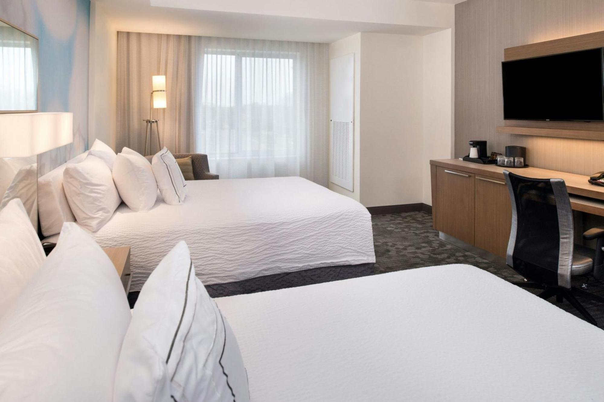 Courtyard By Marriott Detroit Farmington Hotel Farmington Hills Ngoại thất bức ảnh